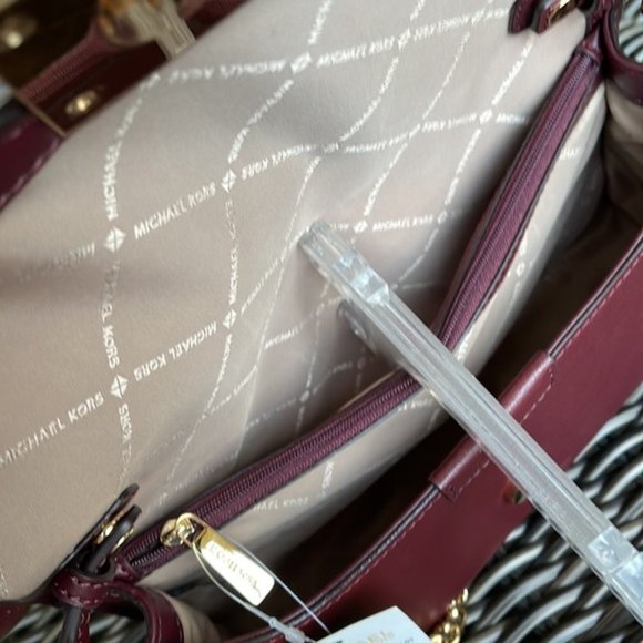 Michael Kors Sonia Medium Leather Shoulder Bag Merlot - Picture 11 of 16